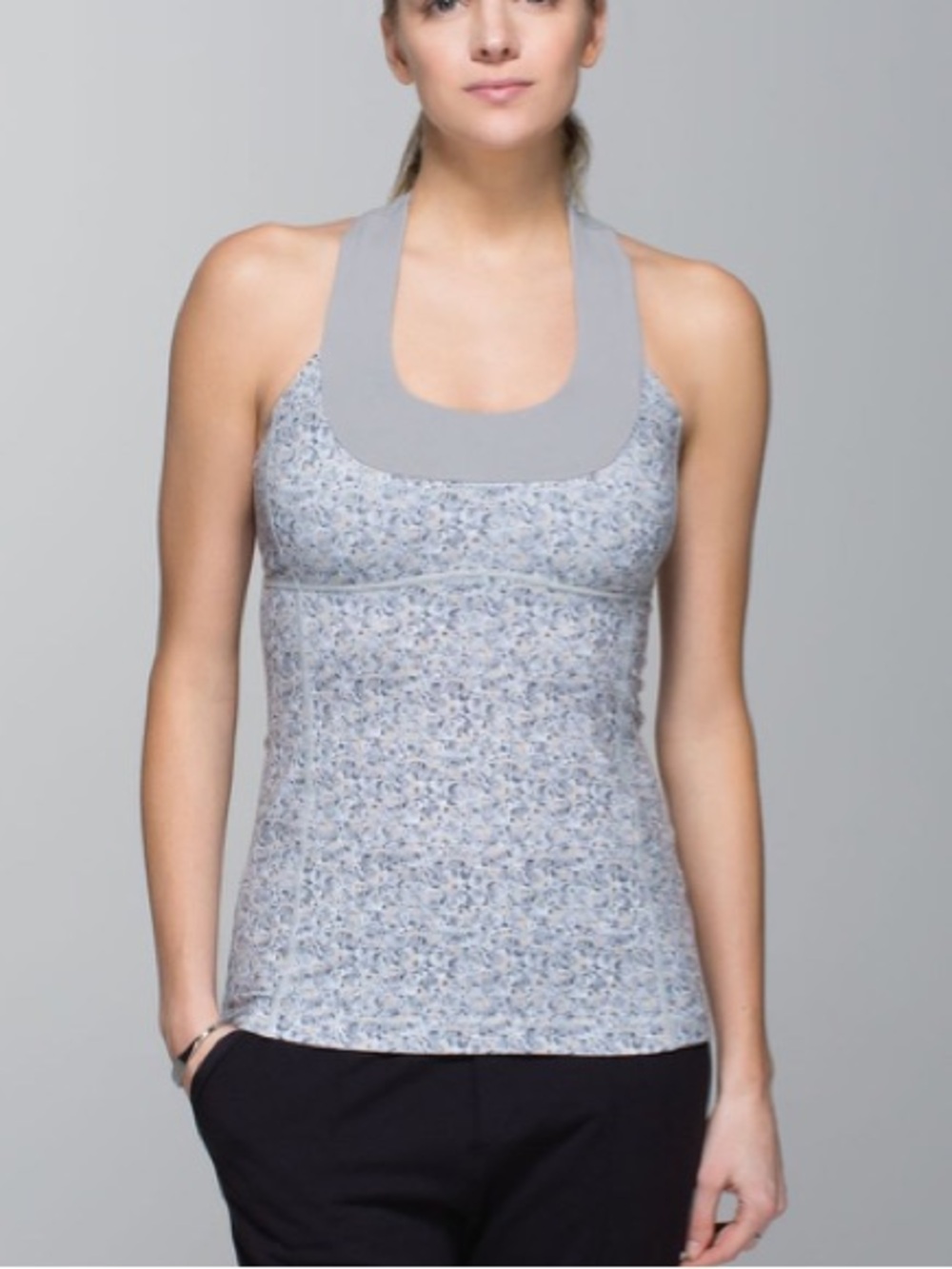 Lululemon Scoop Neck Tank Size 8 Not So Petite Fleur Silver Spoon/Ambient Grey